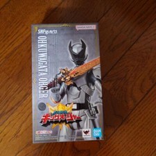 S.H.Figuarts Ohkuwagata (Escarabajo Ciervo Gigante) Ohger King Sentai King Oger Bandai
