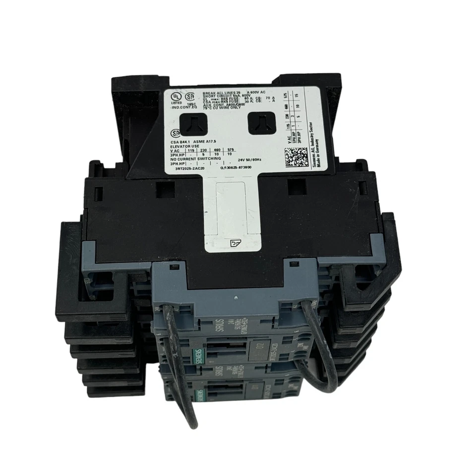Siemens 3RA2325-8XB30-2AC2 Reversing Contactor 13A 24V AC Coil 3-Pole SIRIUS - Imagem 2 de 4
