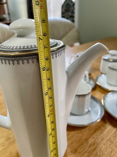 NUEVO Juego de 6 porciones Demitasse. Tetera, crema y azúcar, 6 tazas y platillos - Imagen 8 de 10