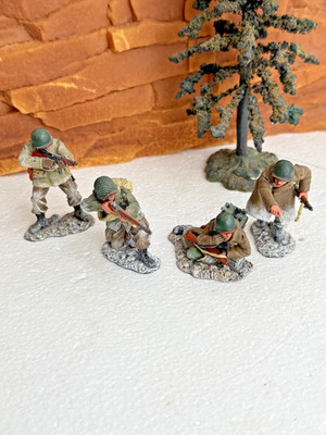Retried 1/30 KING & COUNTRY SET # BBA001 American 4 Man Section W/Original Box