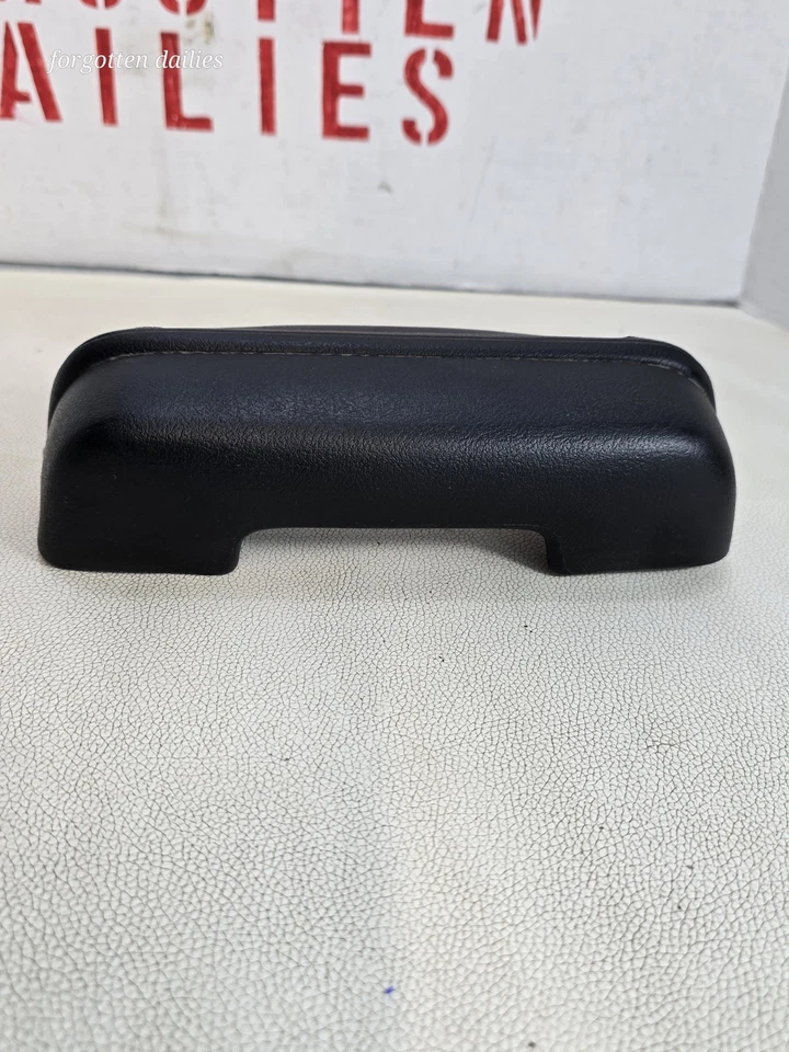 OEM MOPAR 1973-76 DODGE PLYMOUTH CUERPO A NEGRO REPOSABRAZOS DELANTERO PLUMERO DARDO DEPORTIVO Foto 4 de 4