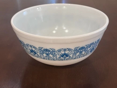 Vintage Pyrex Horizon Blue 2 1/2 Qt Mixing Bowl #403