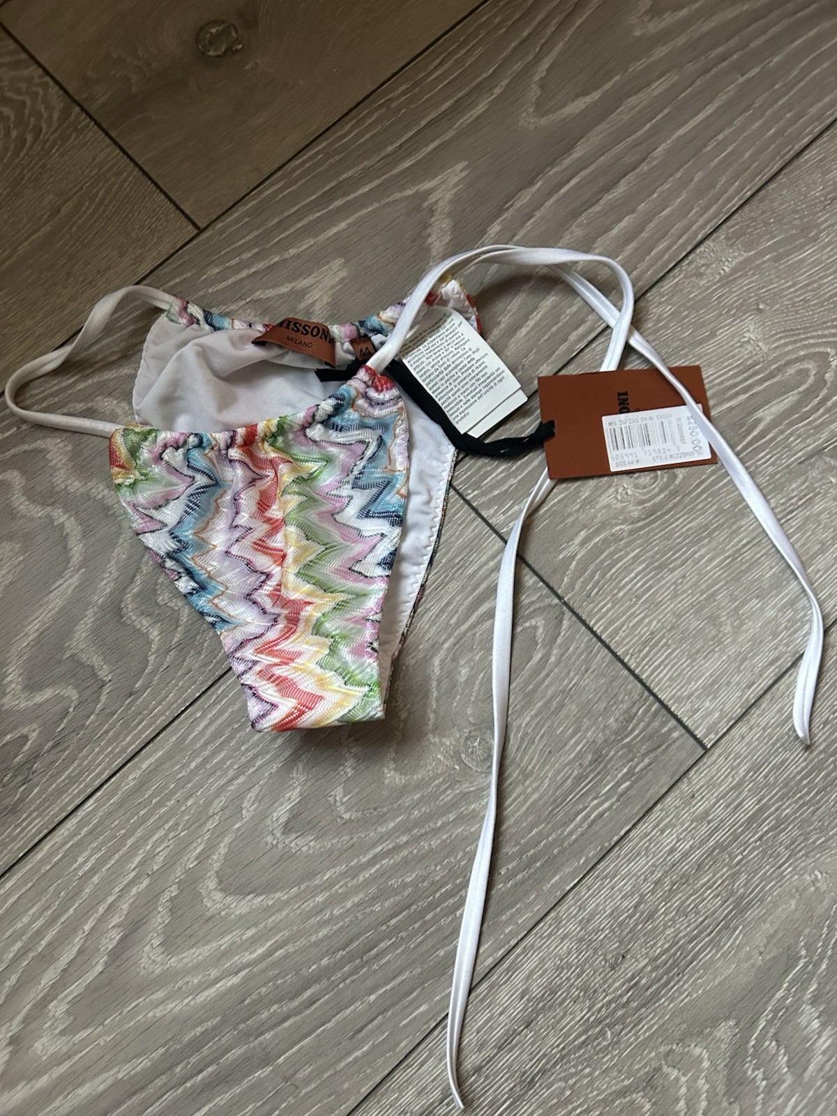 Women Missoni Milano bikini bottoms brand new with tags Size M