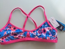 NWT SPEEDO Women Multi Color Top Size LARGE Retail Price 34.00. New.