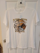 NWT Maurices "Born Free" T-Shirt - SZ. M