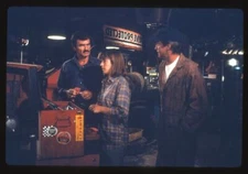 1987 BURT REYNOLDS & CYNTHIA GIBB In MALONE Live Candid Original 35mm Slide nb