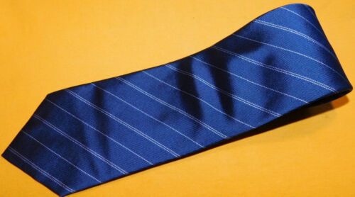 BURBERRY LONDON MADE IN ITALY BLUE/WHITE STRIPED TIE - TIES - DESIGNER TIES.