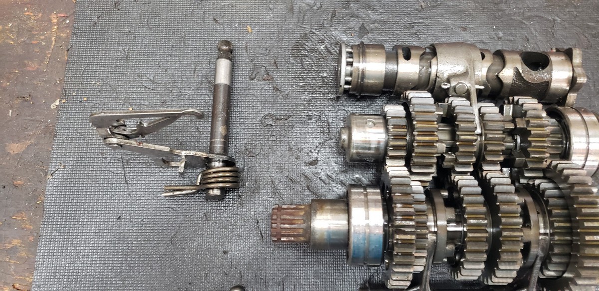 1988 KAWASAKI ZX600C ZX600 ZX 600 TRANSMISSION COMPLETE