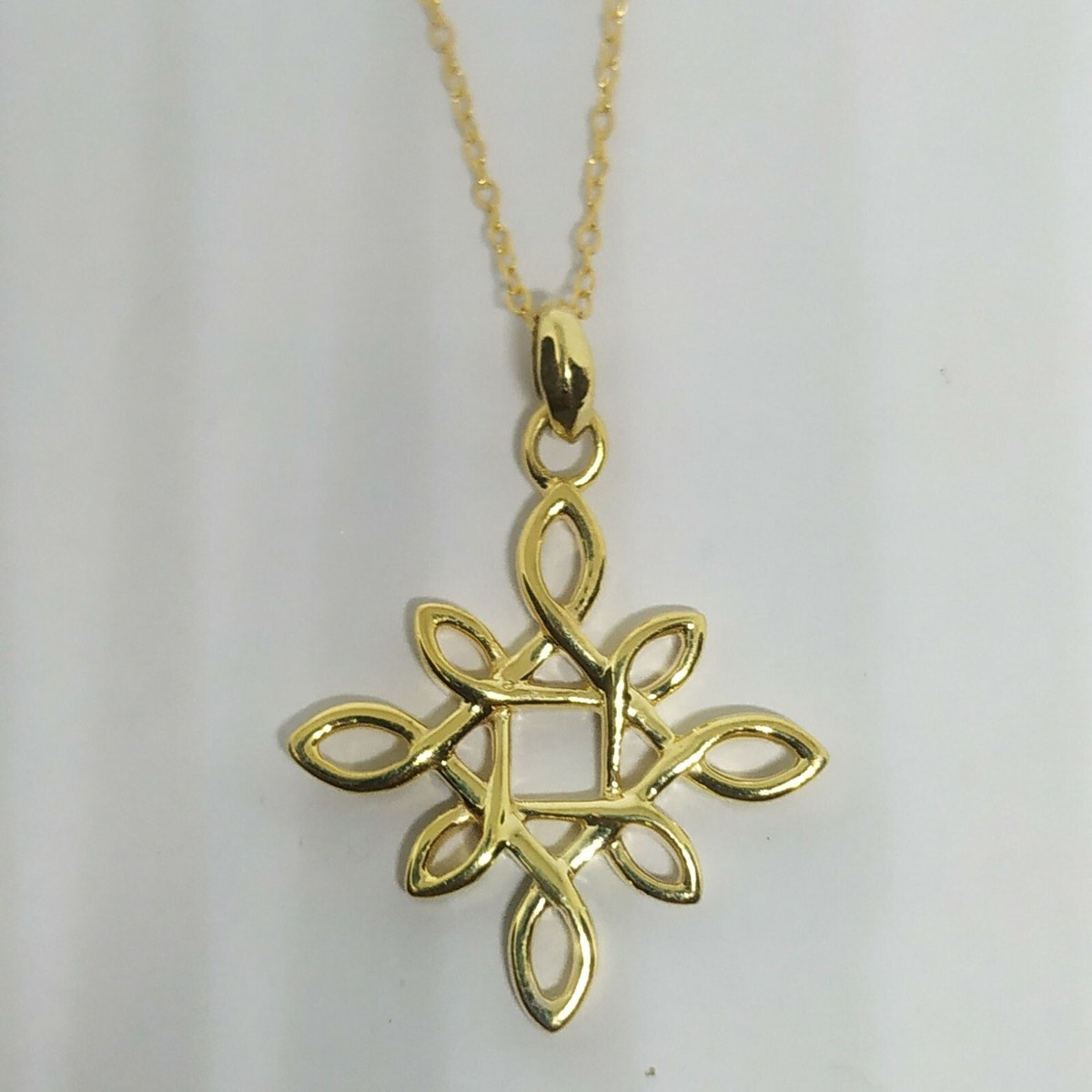 Exquisite 14k Yellow Gold Endless Love Celtic Knot Pendant - Irish Good Luck Charm Necklace - View #9