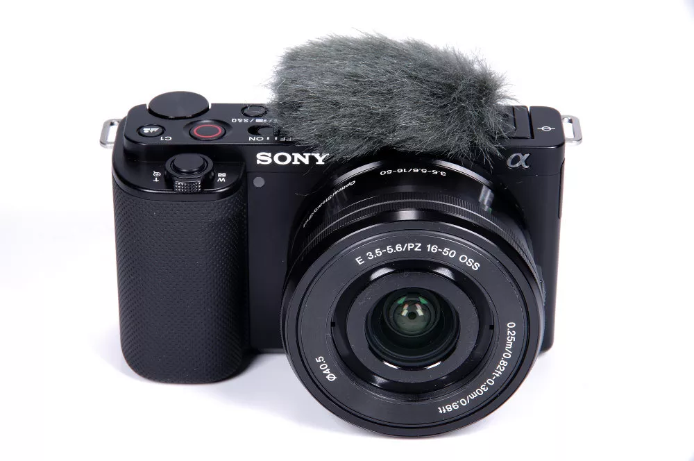 Buy Digital Mirrorless Camera Sony ZV-E10 with 16-50mm Lens White