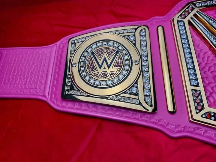 Women's World Heavyweight championship pink Replica title Belt 6mm fast ship - Image 4 of 4