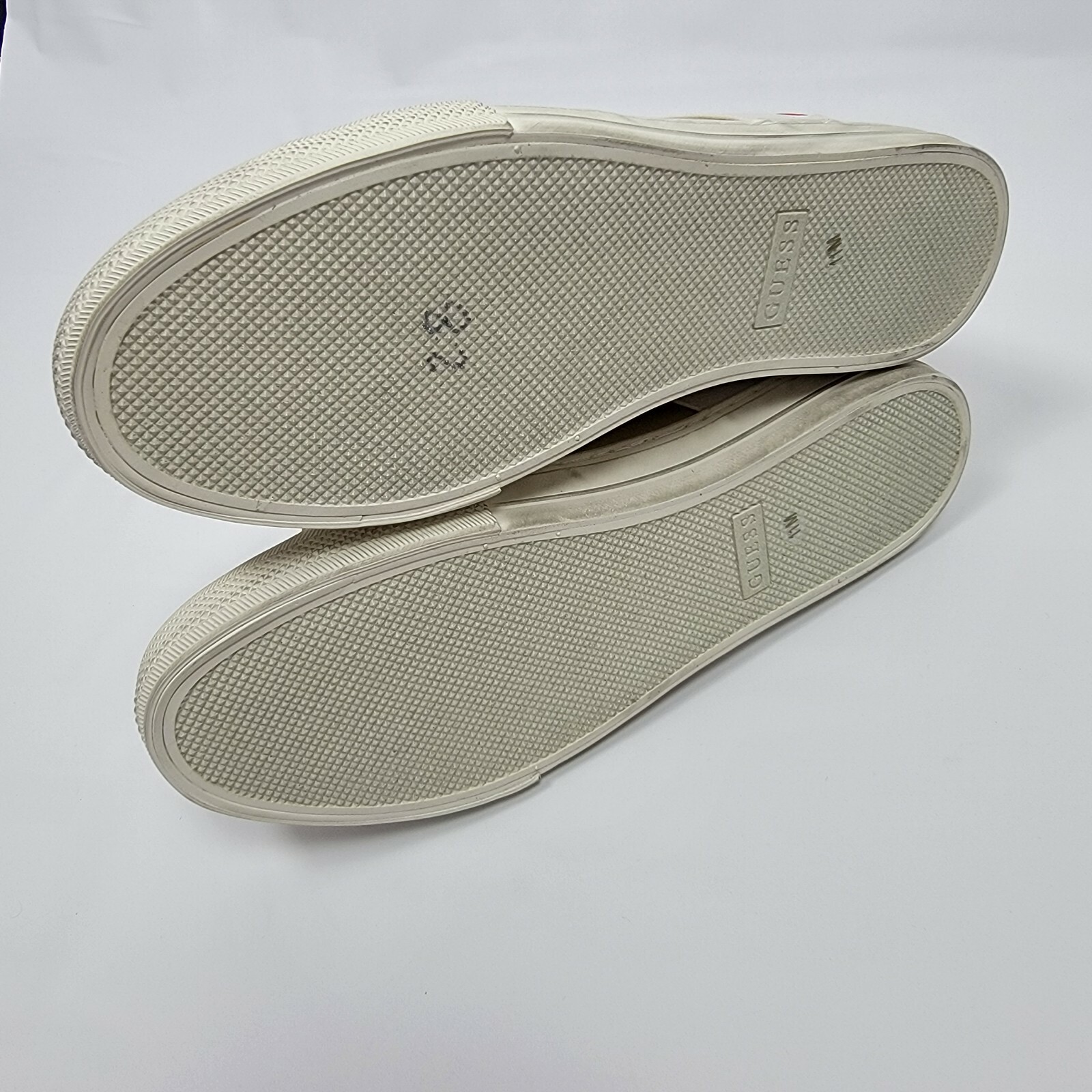 Guess Loven Men's White Animalprint Fashion Comfort Sneaker Casual Shoes Sz 11M