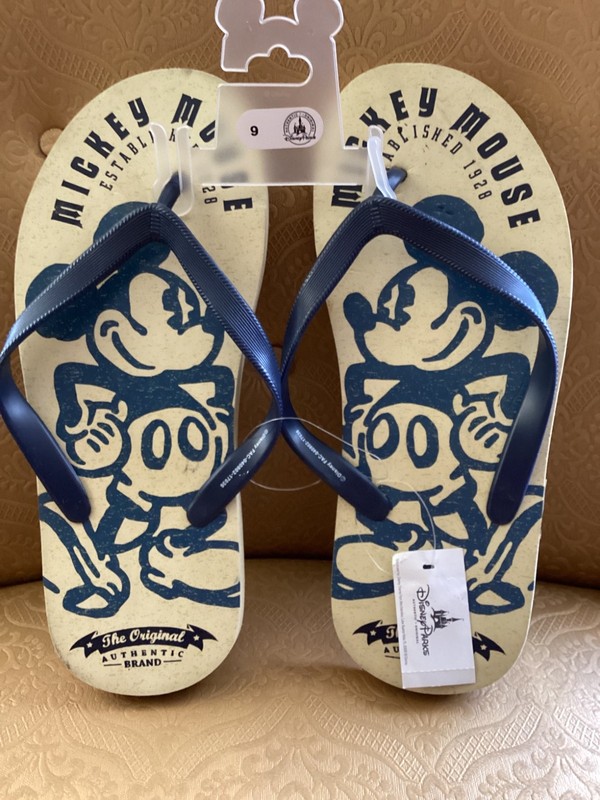 DISNEY PARKS, Original Authentic MICKEY MOUSE 1928 Flip Flop Sandals, MENS 9 NWT
