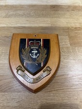 HAND PAINTED VINTAGE BRITISH FORCES THE ROYAL NAVY SHIELD/PLAQUE