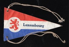 vieux papiers publicité:  fanion du LUXEMBOURG (toile)  (P46648)