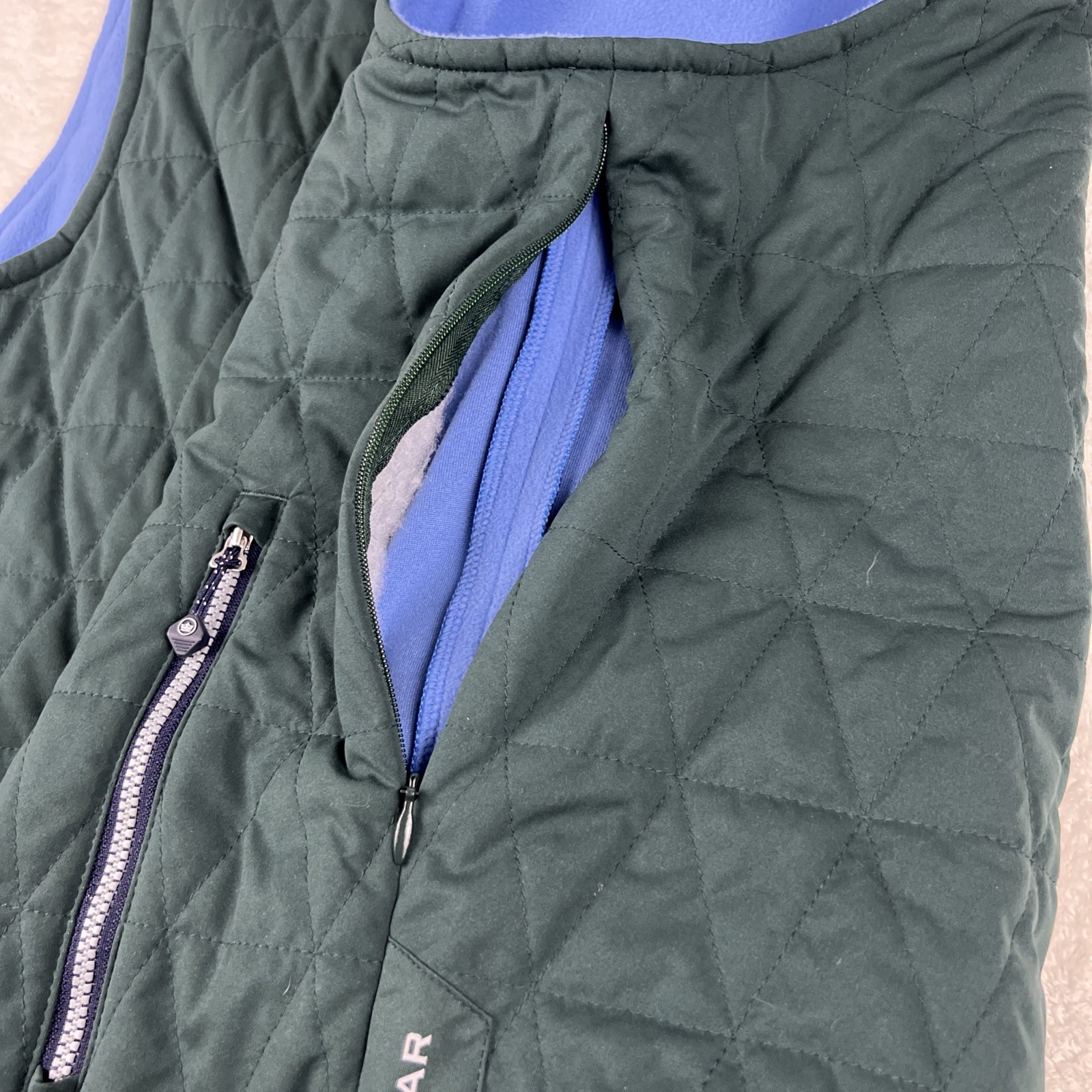 Peter Millar Thermal Block Reversible Quilted Per… - image 9