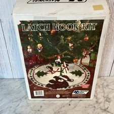 National Yarn Crafts Christmas Tree Skirt Latch Hook Kit Santas Helper CH 875