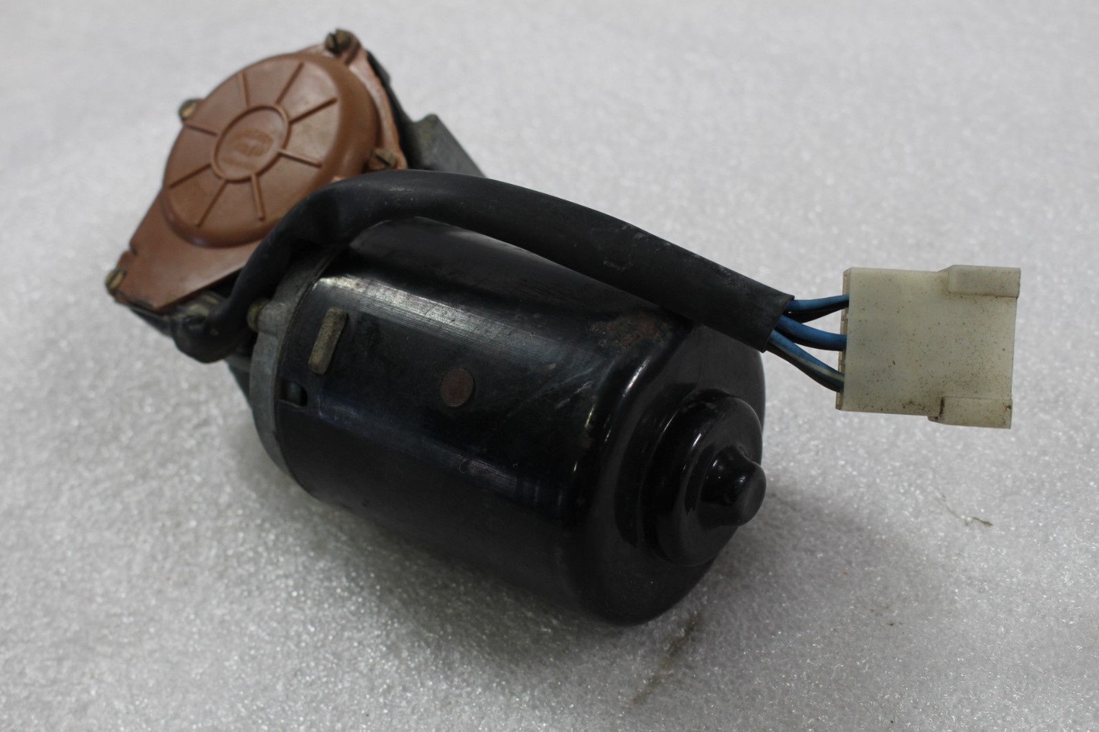 Ferrari Mondial, Windshield Wiper Motor, Used, P/N 60697700