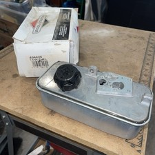 Genuine Briggs & Stratton OEM 494406 Fuel Tan...