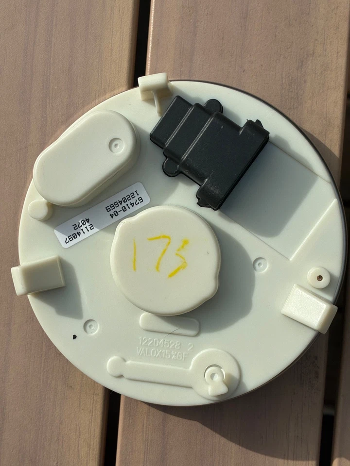 Harley-Softail Fatboy 2004 velocímetro medidor de odómetro PN 67410-04 Foto 3 de 4