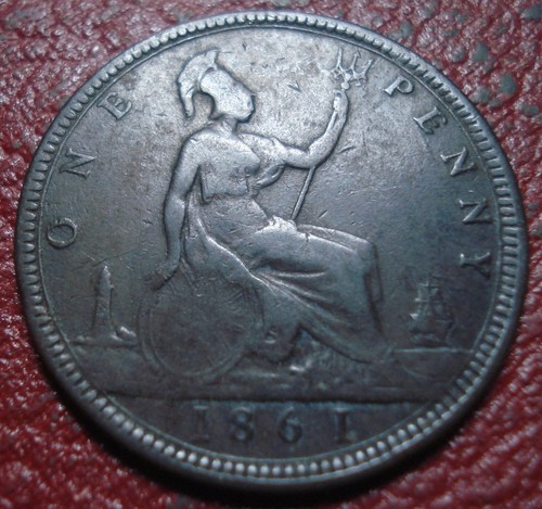 1861 BRITISH PENNY IN VG CONDITION