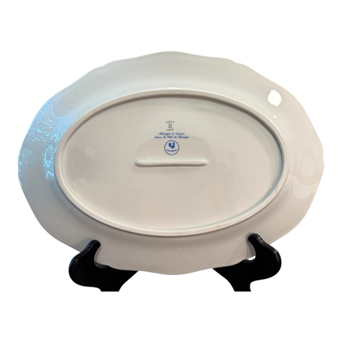 Limoges Ceralene or Hawthorne by RAYNAUD 16 x 12 Oval Platter White Embossed - Picture 4 of 4