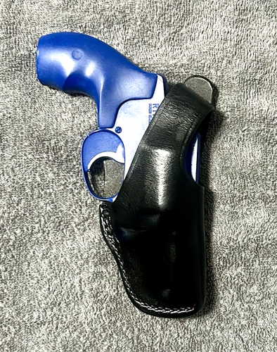 BIANCHI BLACK LEATHER # 5B HOLSTER - RH SMITH & WESSON CHIEF SPECIAL REVOLVERS