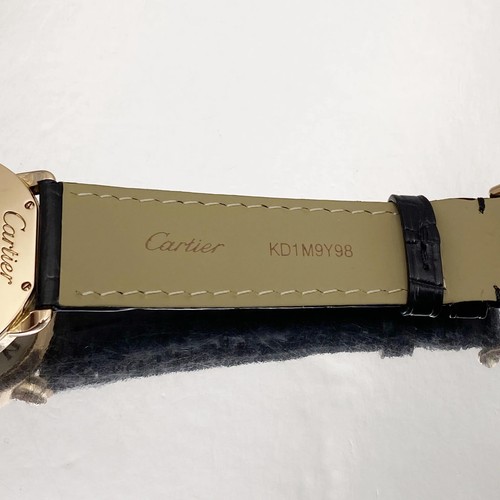 Montre Cartier ronde Louis 36 mm or rose 18 carats cadran argent remontage manuel W6800251 - Photo 9 sur 10