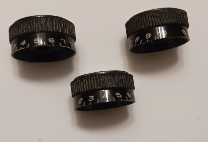 3 vintage 80's USA Peavey Foundation bass guitar knobs rubber grip Fury