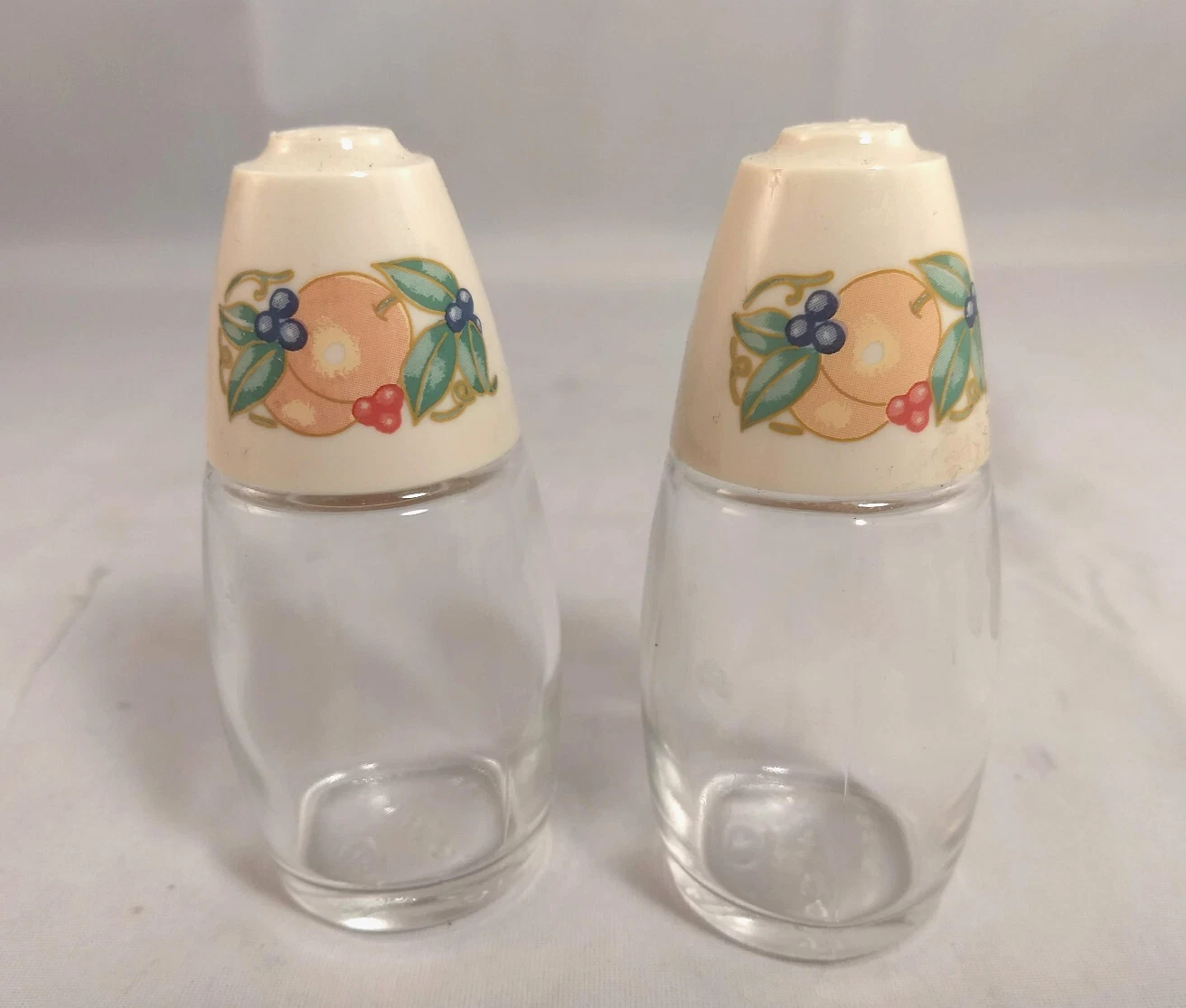 Set of Corelle Corning Abundance Glassware Salt & Pepper Shakers W/Plastic Lids
