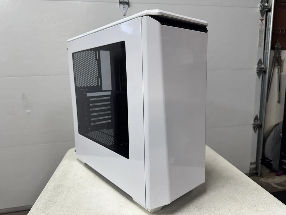 Phanteks Eclipse P400S Silent Edition, Steel ATX Mid Tower Case Glacier White - Image 2 of 4
