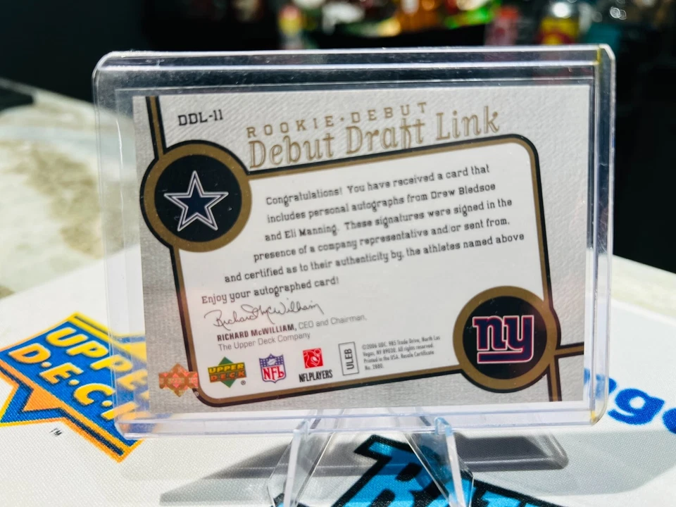 2006 Upper Deck Rookie Debut Draft Link DDL-11 ELI MANNING / DREW BLEDSOE Auto - Image 2 of 2