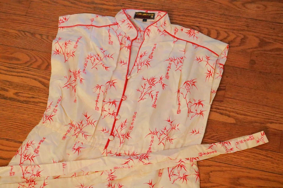 Vestido Vintage Rojo Bambú Patrón Asiático Tailandés Seda Moderno Pequeño 35" Circunferencia HJ Foto 2 de 4
