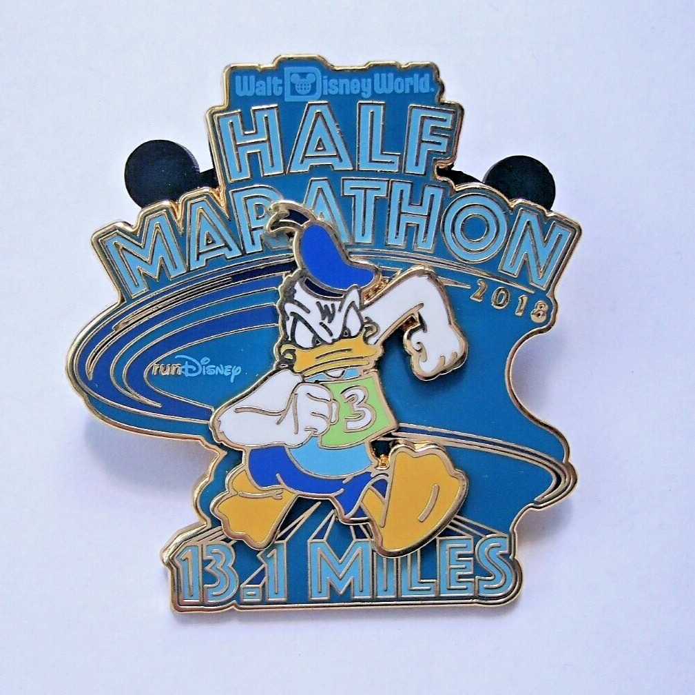 Disney Pin runDisney Marathon Weekend 2018 - 13.1 Half [126552]