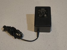 Genuine Yamaha PA-3 Power Supply Adapter Cord 10v 700mA Keyboard CLEAN  TESTED