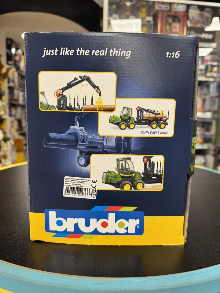 BRUDER 02133 -Scala 1:16 - Trattore John Deere 1210E - NUOVO - SIGILLATO - Immagine 4 di 4