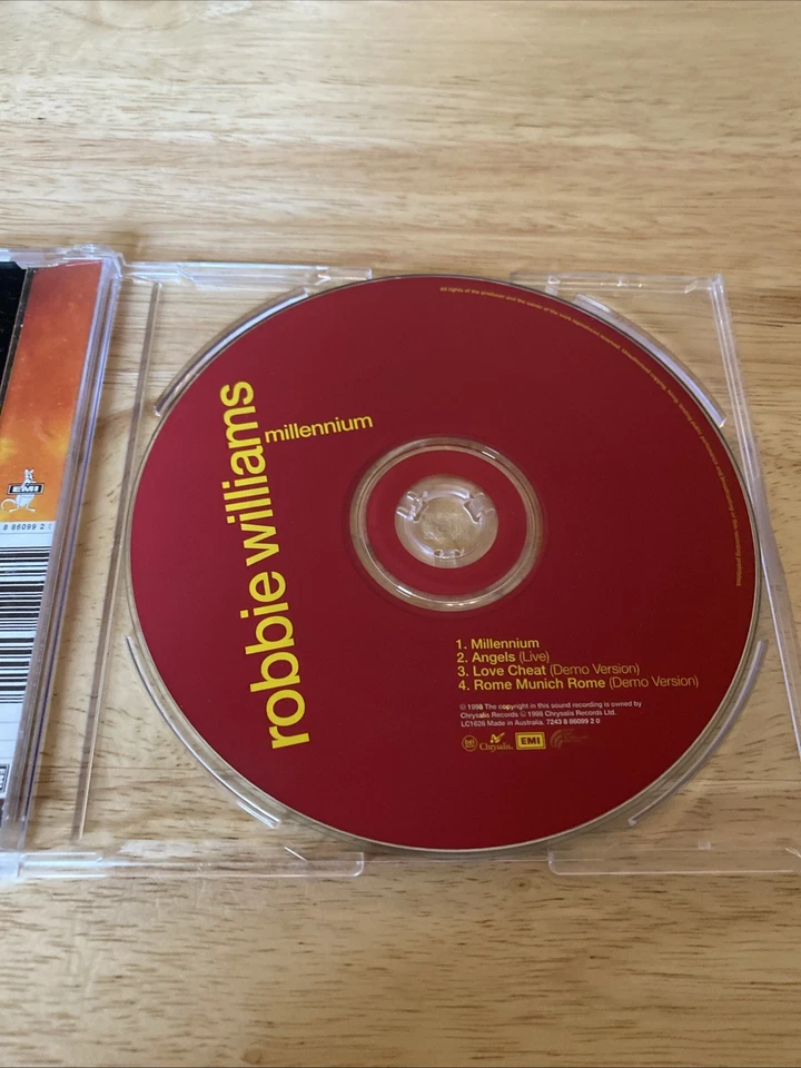 Robbie Williams Millennium (CD) Maxi-Single Import 1998 MINT Condition Disc Foto 2 de 3