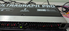 Behringer Ultragraph Pro FBQ1502 15-Band Ster...