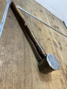 N°632 OUTILLAGE OUTILS anciens OLD TOOL HAMMER Outil ancien marteau de