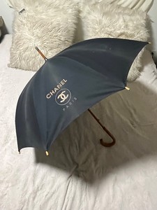Bespoke CHANEL BOUTIQUE Long Black Umbrella cicca 1987