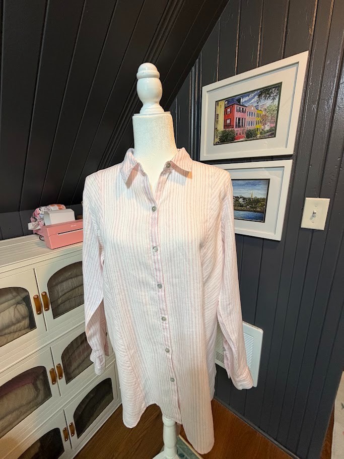 Women's Perfect Summer Baby Pink and White Love Linen Blouse by j*jill - Size M