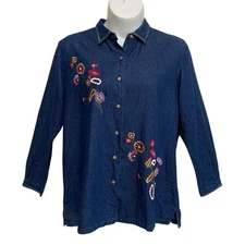 Bobbie Brooks Button-Up Blouse Women's Size XL Blue Denim Embroidered Floral
