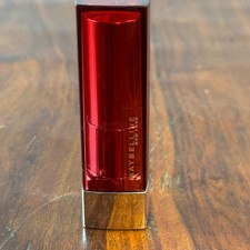Lápiz labial Maybelline Color Sensational hecho para todos 382 rojo para mí rojo universal