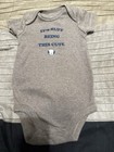 Lot of 2 Bodysuits Size 3 Months By Carters long bodysuit and one short — photo 4