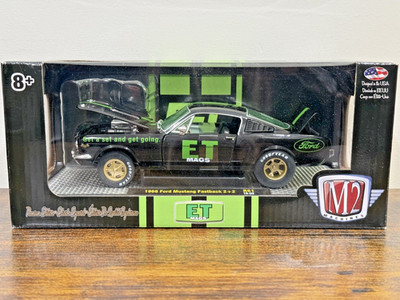 M2 Machines 1966 Ford Mustang Fastback 2+2 R61
