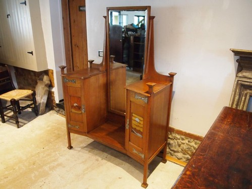 Dressing table outstanding Arts & Crafts Oak manner of E A Taylor c1900 - Picture 9 of 16