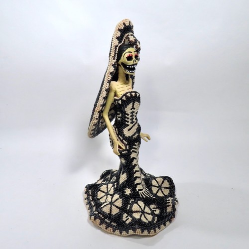 CATRINA BRIDE Huichol Beaded Figure Day of the Dead Signed Mexican Folk Art - Picture 3 of 24