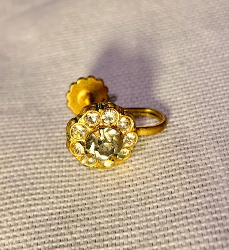 Vintage Signed CORO Screw On Earrings Gold Tone Rhinestone Round Floral Cluster - 第 6/12 張圖片