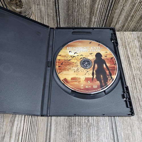 Resident Evil: Extinction (DVD, 2007) Horror Action - Picture 4 of 5