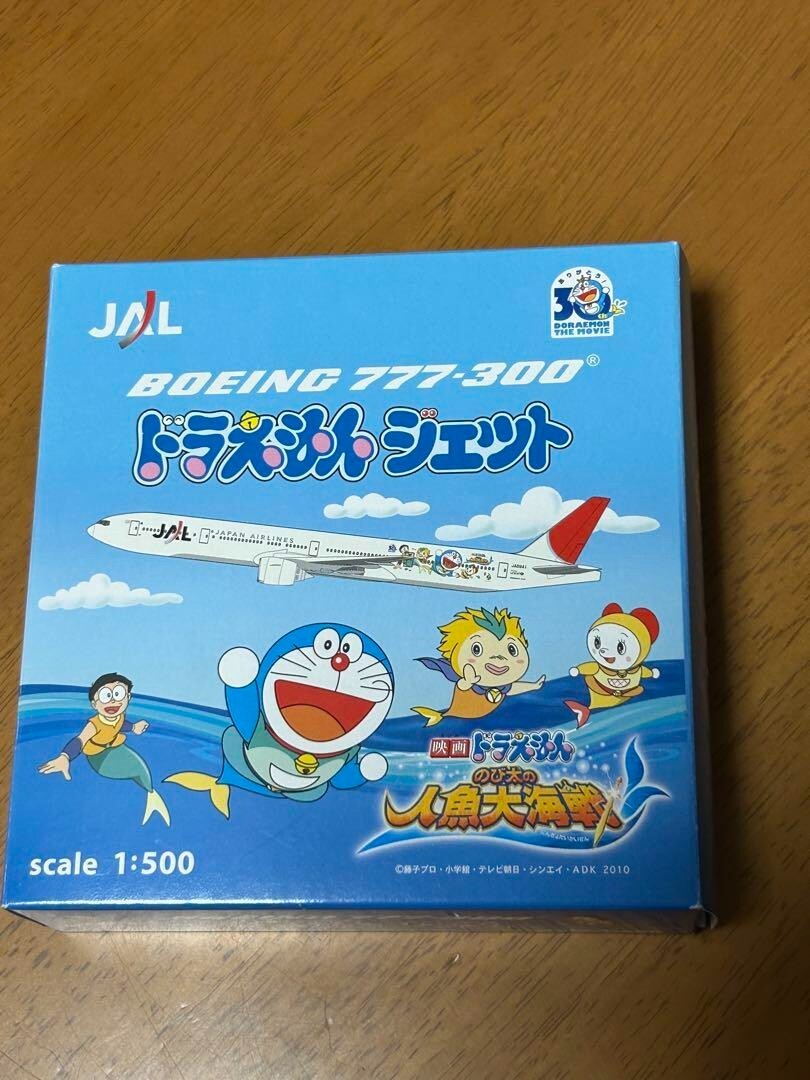 JAL ドラえもんジェット BOEING 777-300 Doraemon x JAL JAL BOEING 777-300 Airplane model Limited to